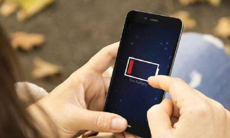 Does your phone's battery drain quickly? Make these changes in settings immediately