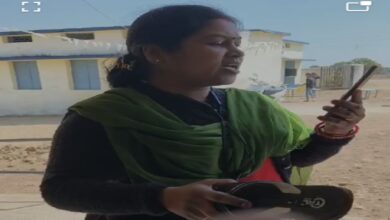 assistant teacher hit with slipper