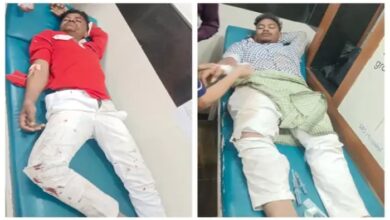 VIP रोड़ में पूर्व MLA की कार टकराई, दो युवक गंभीर