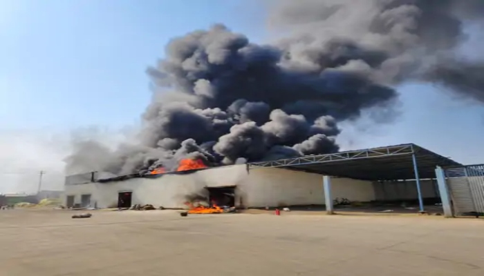 Massive fire in Balodabazar rice mill, sacks worth 50 lakh burnt to ashes
