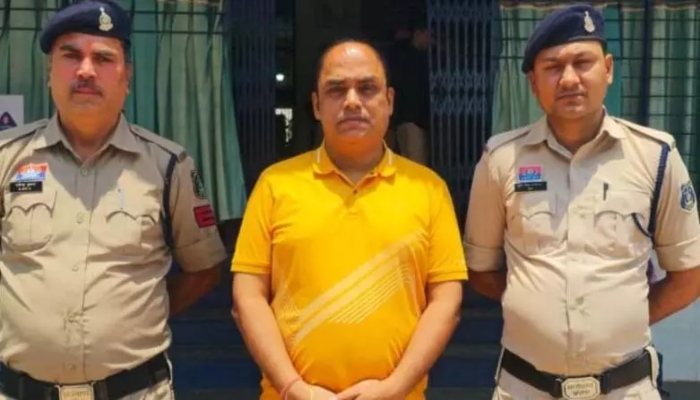 Professor arrested for forcing students to read namaz in GGU's NSS camp