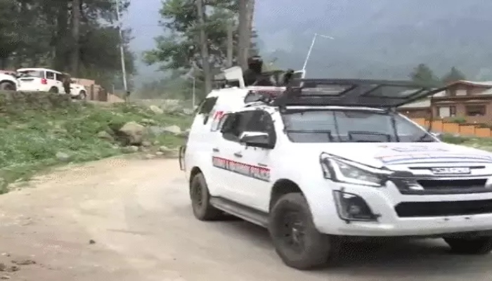Terrorists who attacked in Byasaran Valley are hiding in the forests of South Kashmir, search is on