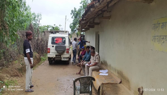 Presence of suspects in this village of Chhattisgarh, villagers gave a memorandum to the police and demanded action