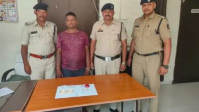 The accused who robbed an elderly woman in Raipur was arrested
