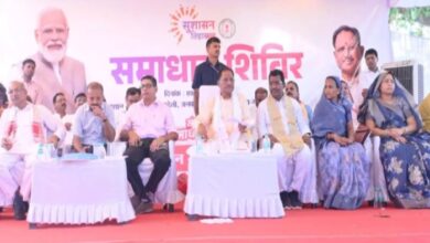 सुशासन त्योहार: सीएम साय पहुंचे मड़ेली गांव, ग्रामीणों को पेश किया सरकार का रिपोर्ट कार्ड; करोड़ो की सौगात दी