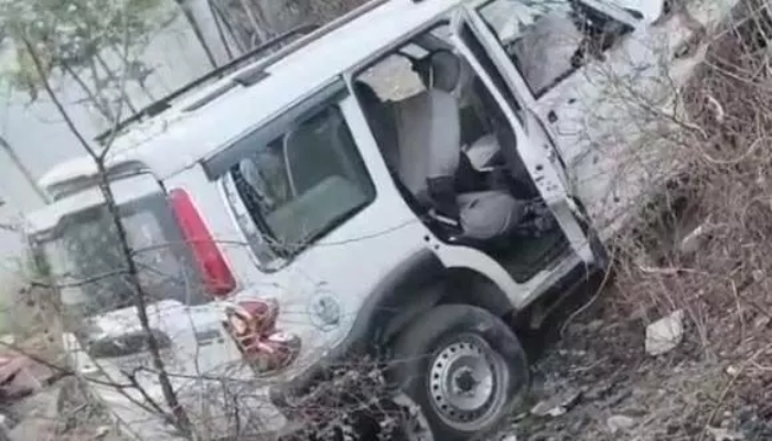 7 baraatis injured in Scorpio accident, driver's nap was the cause of the accident
