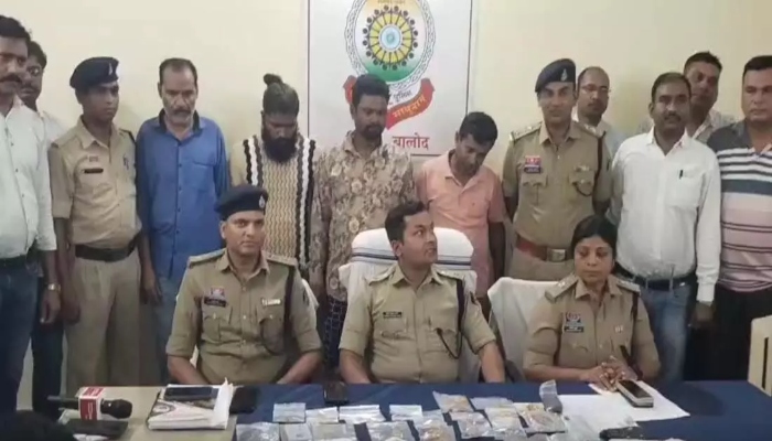 छत्तीसगढ़ के पांच जिलों में आतंक का पर्याय बना शातिर चोर गिरफ्तार, 30 लाख का सामान जब्त