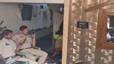 Chhattisgarh liquor scam: Congress leader said- EOW team took property papers, 19 lakh cash, mobile and documents seized