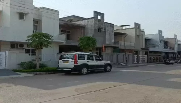 छत्तीसगढ़ शराब घोटाला: दुर्ग-भिलाई में ACB-EOW की बड़ी कार्रवाई, 20 से ज्यादा ठिकानों पर छापेमारी