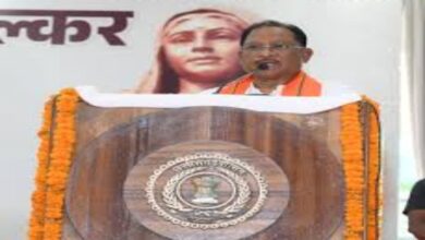 Chief Minister pays tribute to Ahilyabai Holkar on her 300th birth anniversary