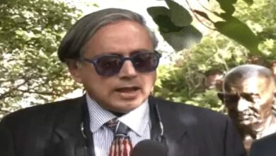 कोलंबिया ने पाकिस्तान पर दिया बयान वापस, भारत का समर्थन करेगा: शशि थरूर