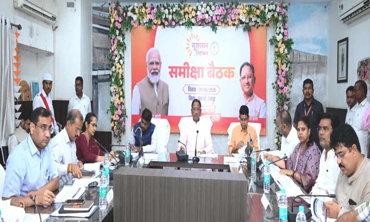 विकसित छत्तीसगढ़ के लक्ष्य को साकार करने अधिकारियों को दिशा: मुख्यमंत्री विष्णुदेव साय