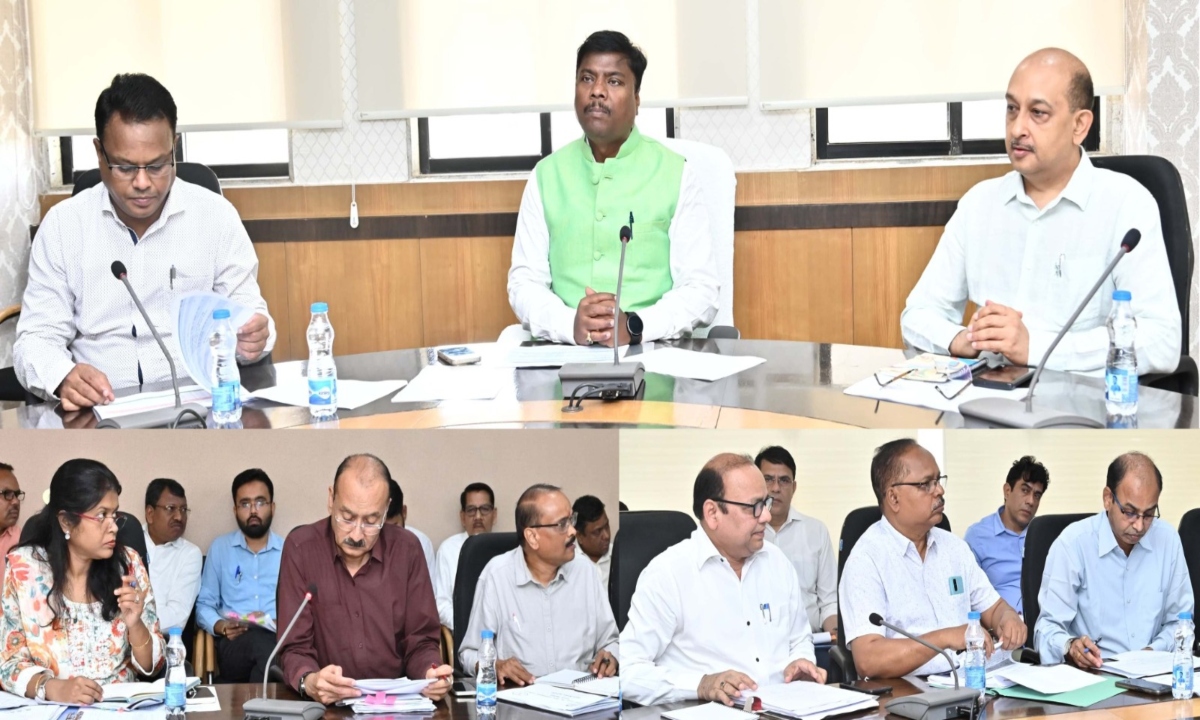 Ensure easy availability of fertilizers to farmers: Minister Kedar Kashyap