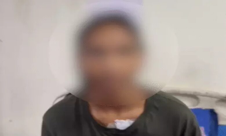 एक्स-बॉयफ्रेंड ने नाबालिग गर्लफ्रेंड को मारा चाकू, बोला- “तू किसी और की नहीं हो सकती”