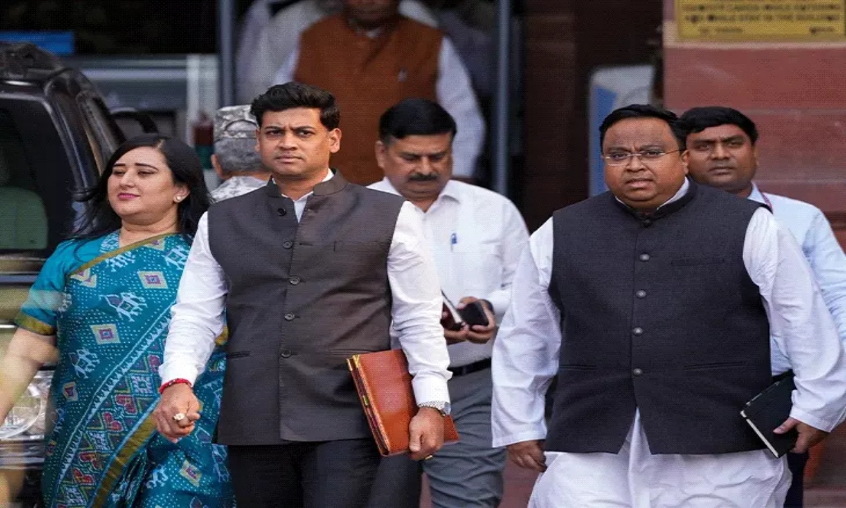 ऑपरेशन सिंदूर पर विदेश से लौटे डेलिगेशन आज पीएम से मिलेंगे, आतंकवाद पर देंगे रिपोर्ट