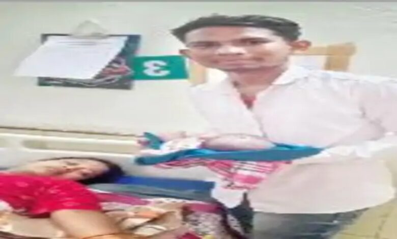 जचकी के बाद महिला की मौत पर बवाल: इलाज में लापरवाही का आरोप, परिजनों ने नर्स को पीटा