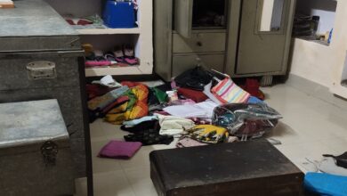 शादी में गया परिवार, पीछे से घर में लाखों की चोरी, दो घंटे में नाबालिग चोर गिरफ्तार