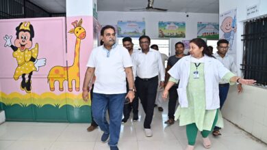 MLA Rajesh Munat inspected Ramnagar Health Center, gave strict instructions on illegal plotting and drainage obstruction