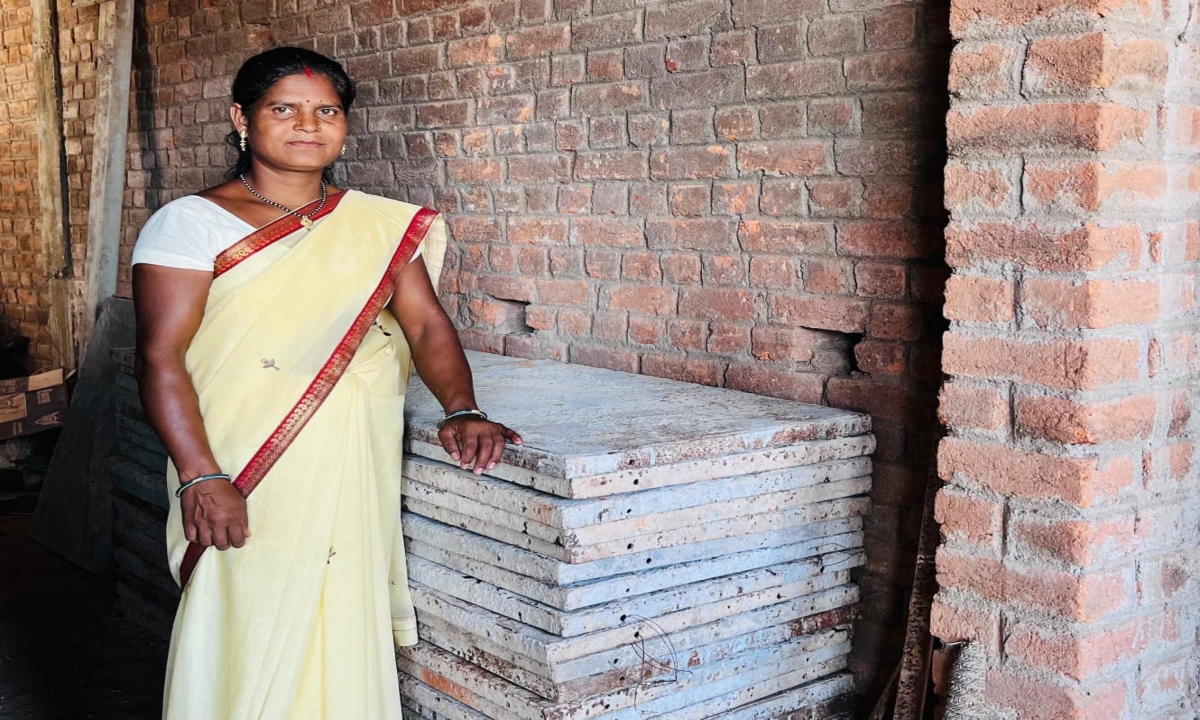 छत्तीसगढ़ में महिला सशक्तिकरण की मिसाल बनीं लालमती, सरकारी योजनाओं की मदद से बनी कारोबारी