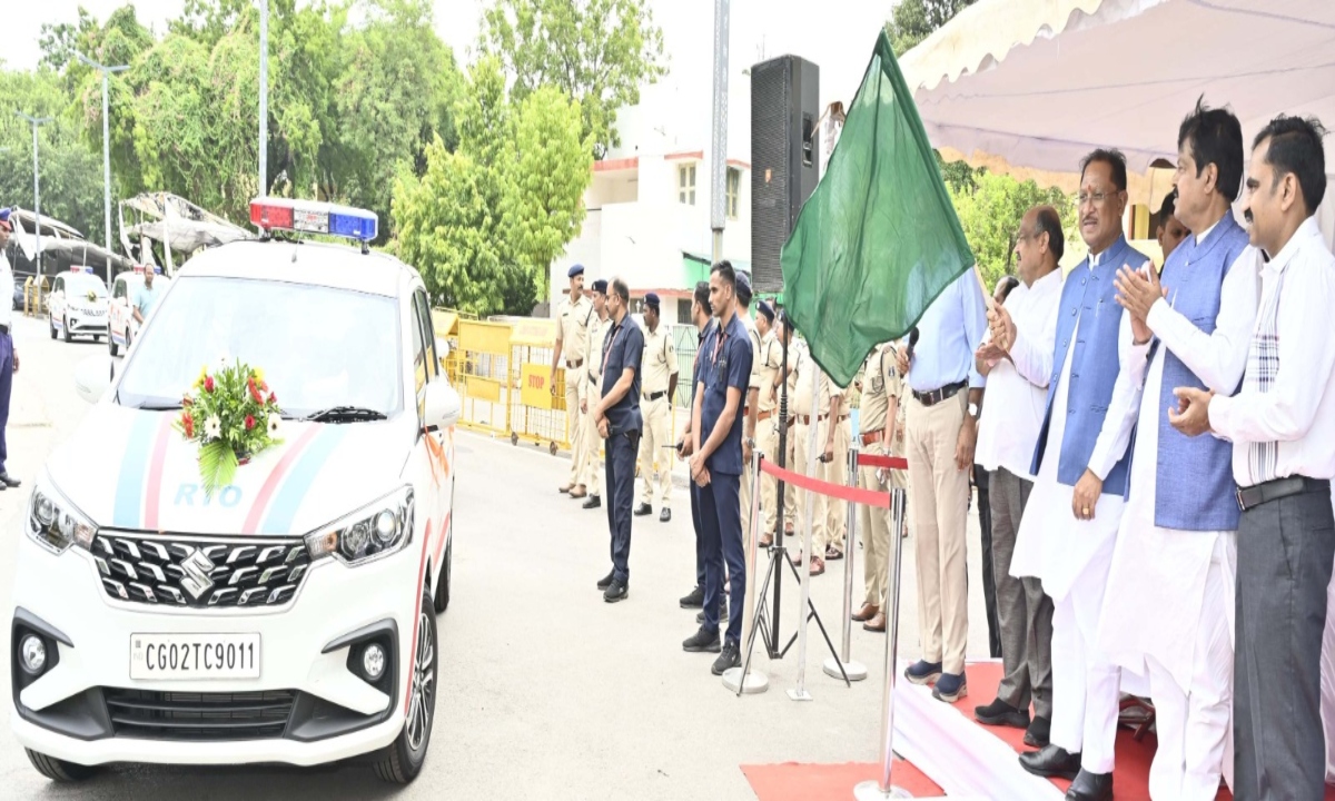 सड़क परिवहन को सुरक्षित और सुगम बनाना सरकार की सर्वोच्च प्राथमिकता : CM साय