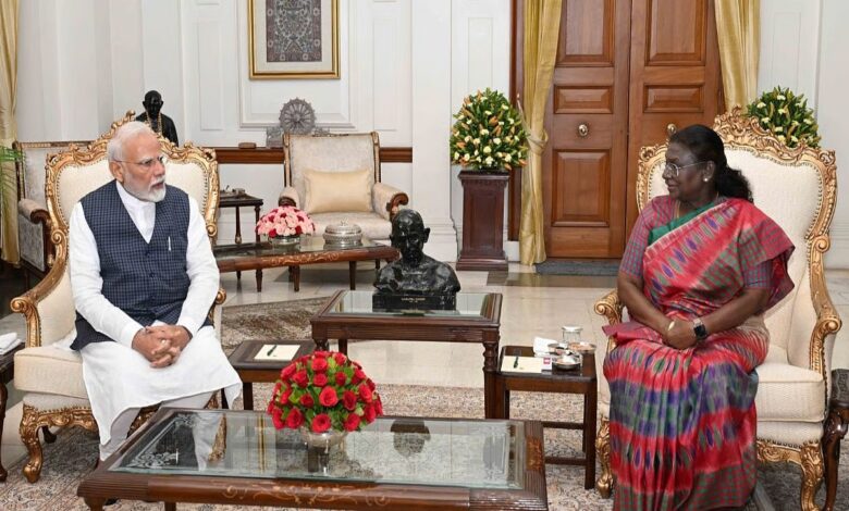 राष्ट्रपति द्रौपदी मुर्मू को पीएम ने दी जन्मदिन की बधाई, सोशल मीडिया में लिखा उनका जीवन प्रेरण स्रोत