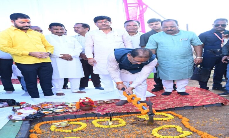 सीएम साय ने कुनकुरी में 250 सीटर नालंदा परिसर का किया भूमिपूजन, मिलेगी 24 घंटे अध्ययन सुविधा
