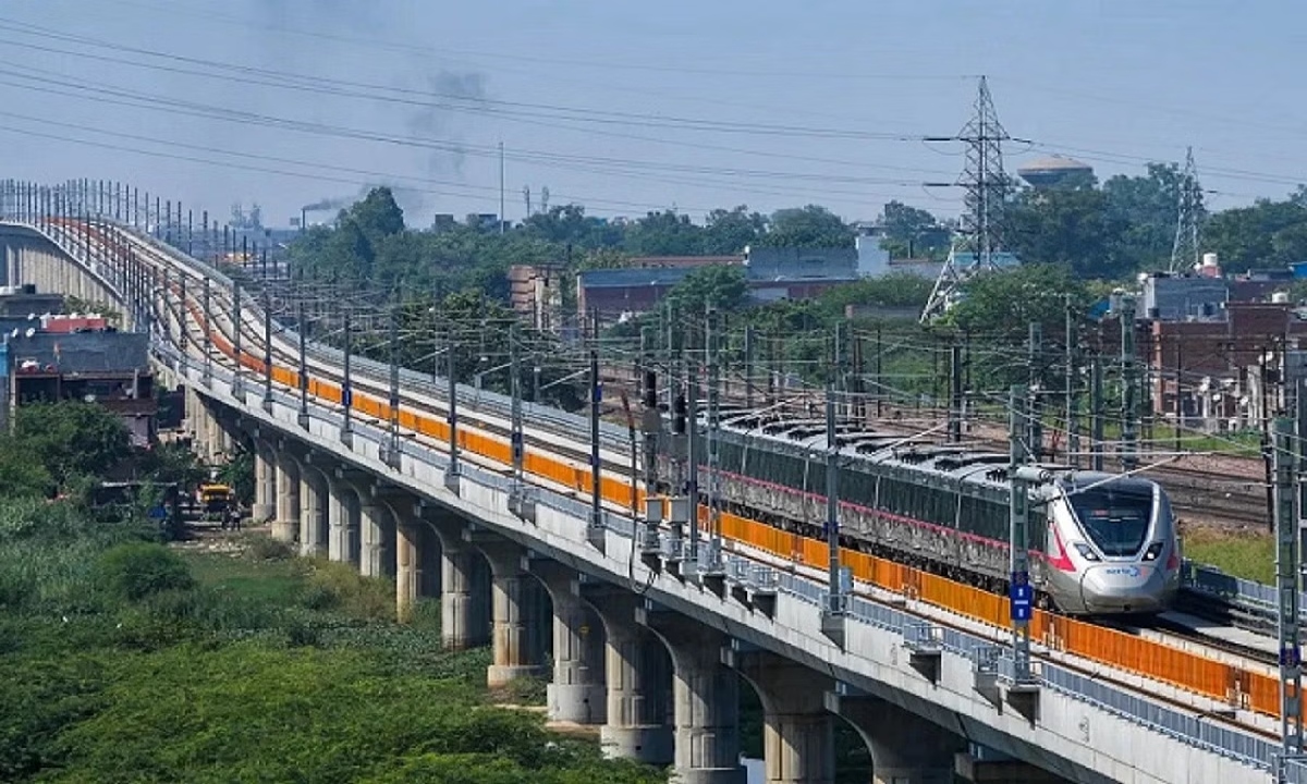 नमो भारत ट्रेन ने 160 की स्पीड से किया सफल ट्रायल, एक घंटे से भी कम समय में पूरी की 82 KM की यात्रा
