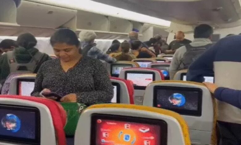 एअर इंडिया के विमान में तकनीकी खराबी, यात्रियों को कोलकाता में उतारा गया