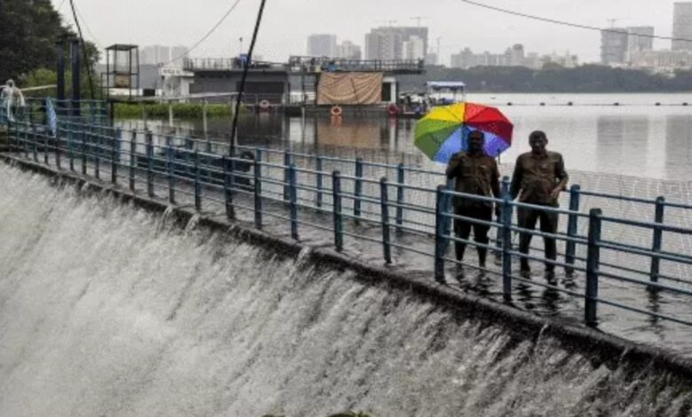 Monsoon speeds up: Reaches UP-Rajasthan, red alert in Jharkhand, Delhi's air clean
