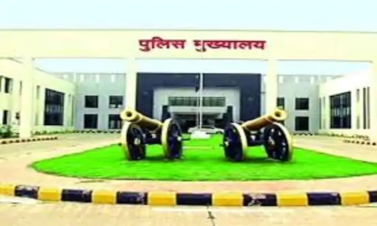 छत्तीसगढ़ पुलिस में 27 सब-इंस्पेक्टर को मिला प्रमोशन, बने इंस्पेक्टर