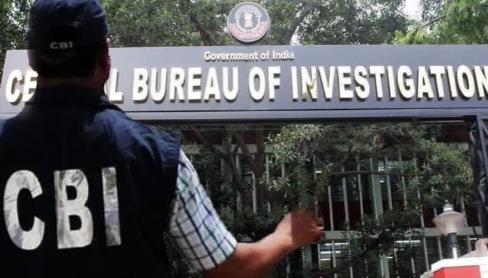 CBI arrested 6 people including 3 doctors in bribery case, raids continue in 6 states