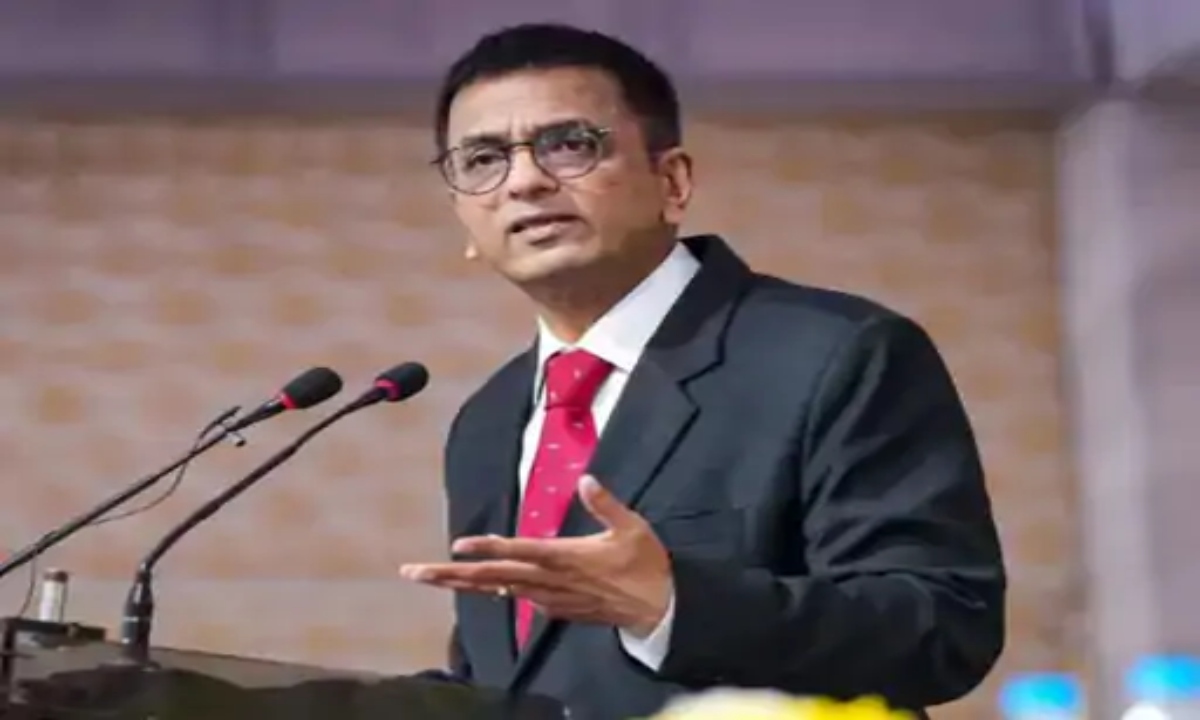 एक देश-एक चुनाव संविधान के खिलाफ नहीं: पूर्व CJI चंद्रचूड़ की राय, ECI की शक्तियों पर जताई चिंता