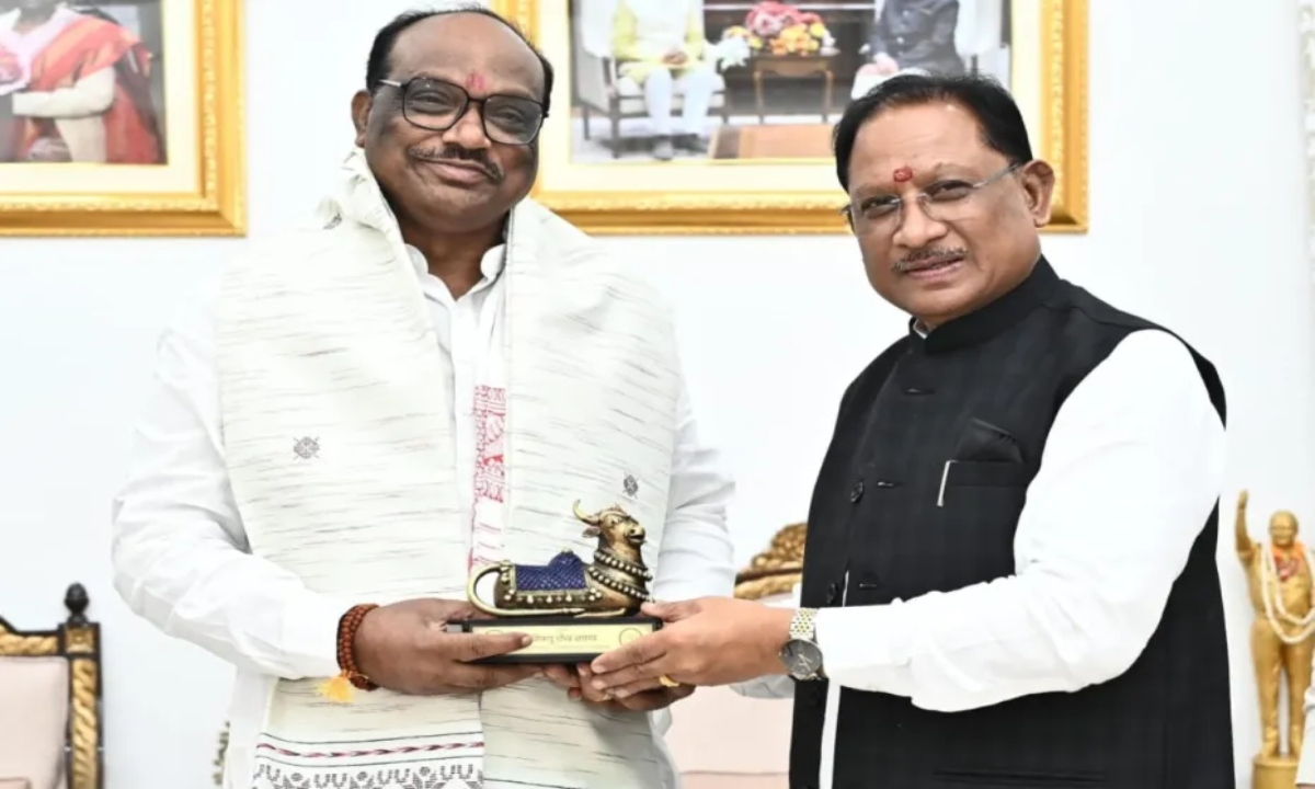 Union Minister of State Uikey made a courtesy call on CM Sai