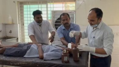 स्कूल छुट्टी के दौरान खूनी संघर्ष, 7वीं के छात्र ने ब्लेड से किया हमला; स्कूल प्रबंधन को बन रहा अंजान