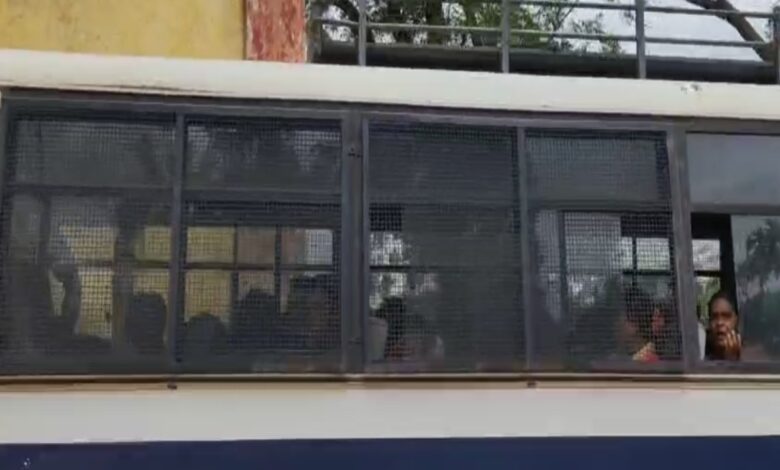 Bangladeshi intruders are being deported in Chhattisgarh, police team left by flight from Raipur