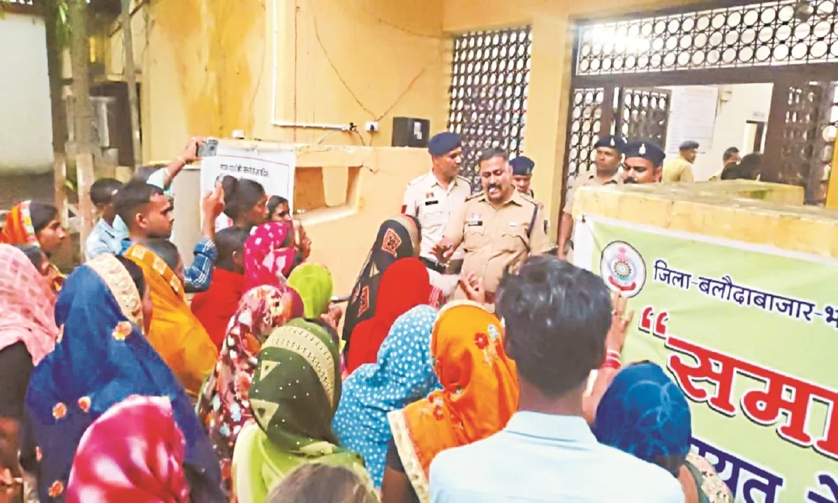सरपंच ने रोकी शराब की होम डिलीवरी, पंचायत में कोचिया ने चाकू मारकर किया हमला