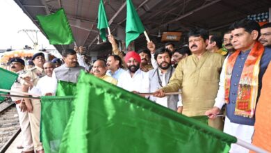 Ramlala Darshan Yojana gets a new flight in Chhattisgarh, first train departs from Raipur