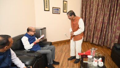 Former minister uploaded photo of Governor-Collector and BJP leader on social media,