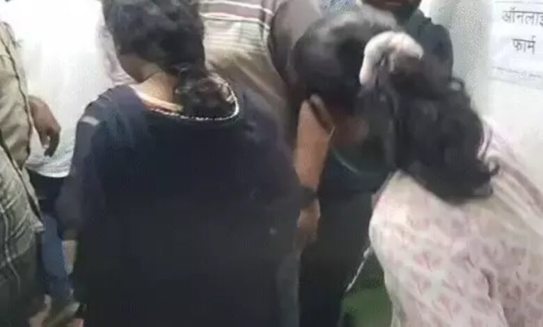 जशपुर की दो नाबालिग बच्चियों से पुलिसकर्मियों ने कराई बंधुआ मजदूरी, मारपीट कर किया टॉर्चर
