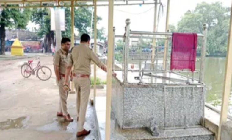 शादी नहीं होने पर युवक ने भगवान शिव की मूर्ति तोड़ी, तालाब में फेंकी; पुलिस ने किया गिरफ्तार