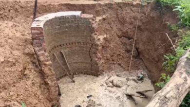 Three members of a family trapped in a well, rescue operation underway