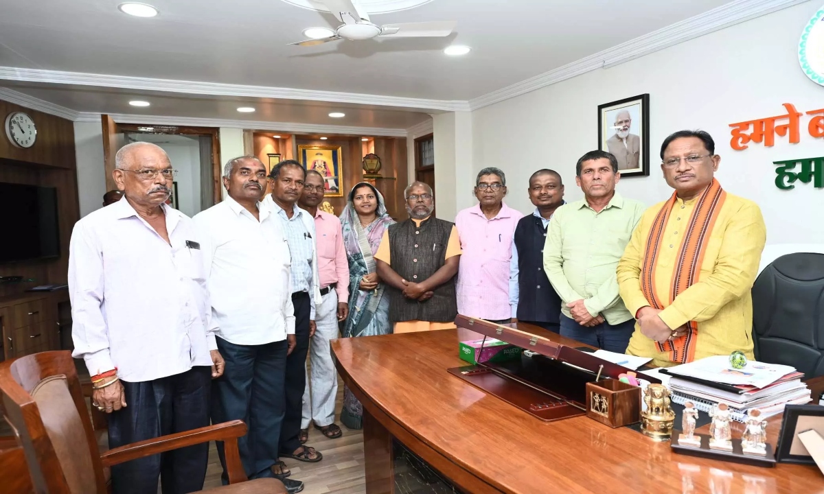 Women and Child Development Minister Laxmi Rajwade made a courtesy call on the Chief Minister