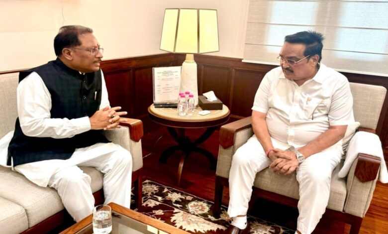 बस्तर के विकास का रास्ता खोलेगी बोधघाट परियोजना, मुख्यमंत्री साय ने केंद्रीय जलशक्ति मंत्री से की मुलाकात
