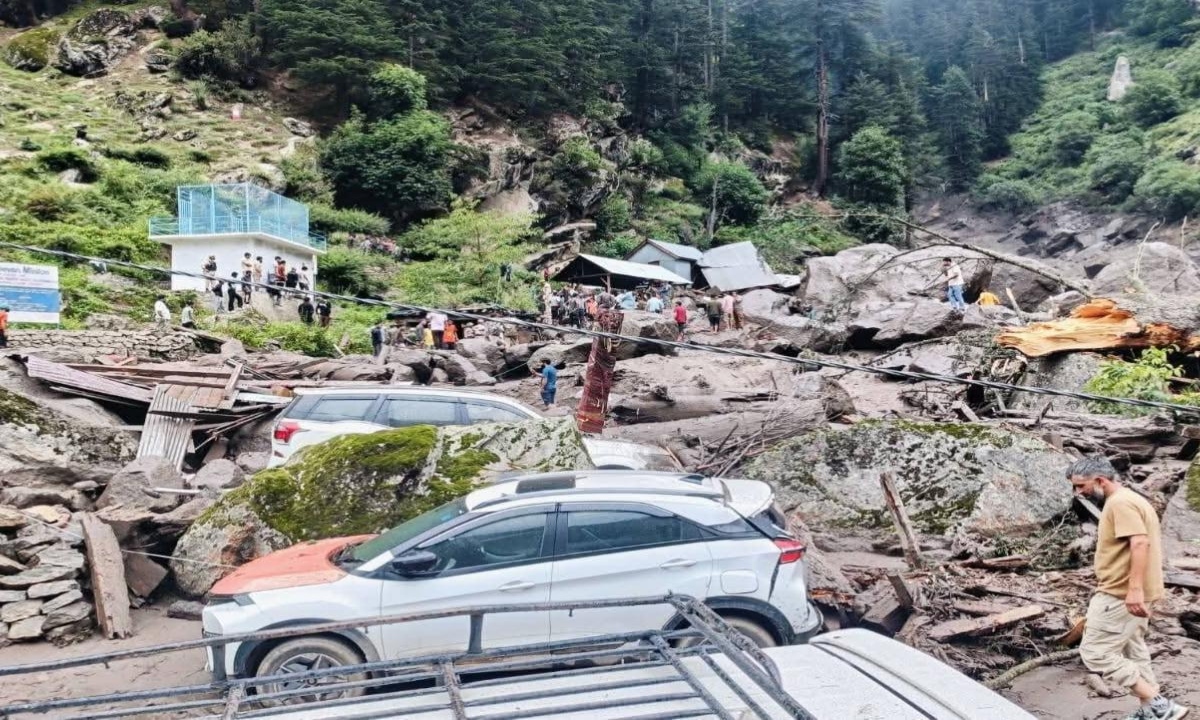 Kishtwar disaster: 65 bodies recovered, more than 200 people still missing
