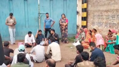 Villagers stage protest against Sharda Energy in Jaipur, workers stranded
