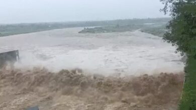 Rain wreaks havoc in Himachal-Uttarakhand, traffic affected in Mumbai