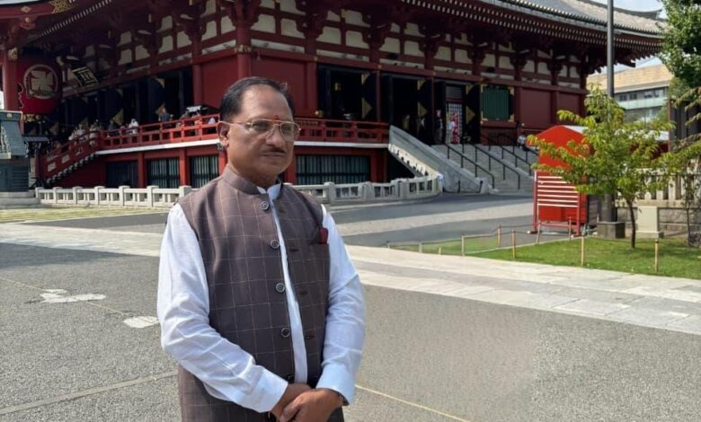 Chief Minister Sai offered prayers at Asakusa Temple in Japan