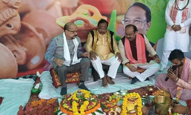 Pora Tihar celebrated with great pomp at Agriculture Minister's residence, a confluence of tradition and gaiety