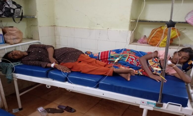 Diarrhea wreaks havoc in Khairagarh, two die in 24 hours, hospital full