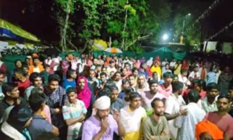 कोंडागांव में जंगल की अवैध कटाई पर बवाल, थाने का घेराव